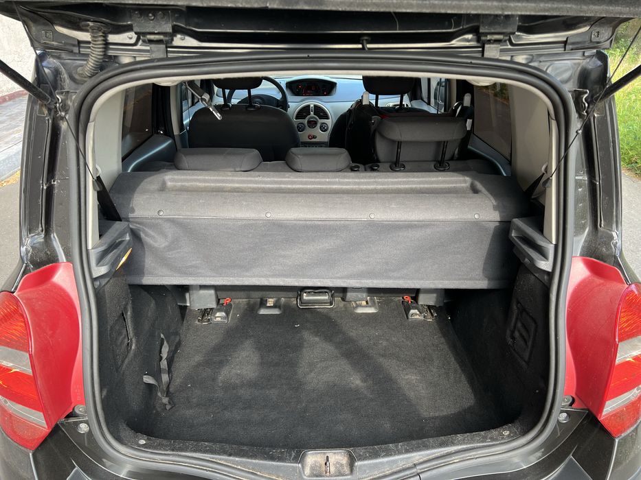 Продаю RENAULT MODUS 1.5 дизель.