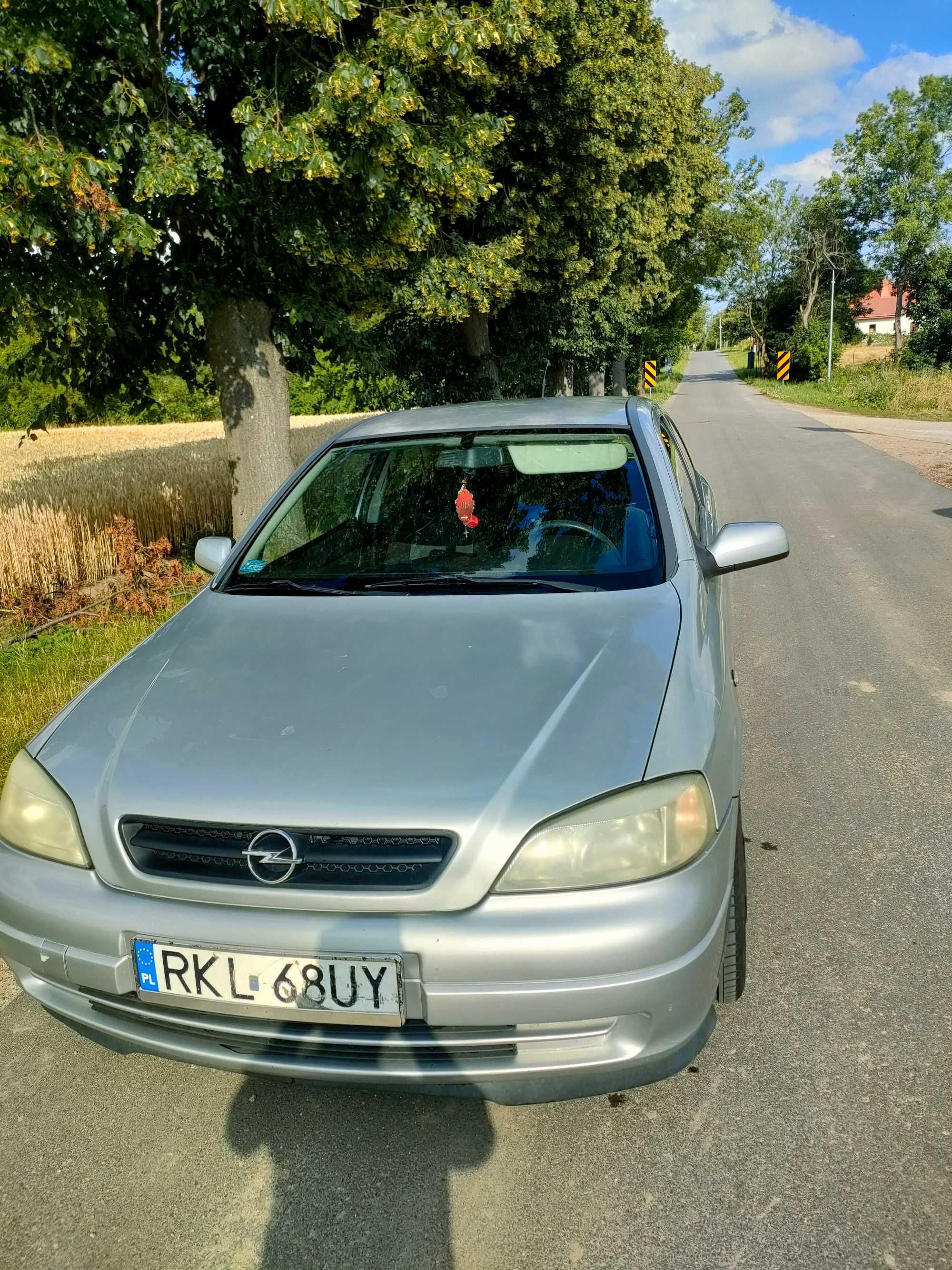 Sprzedam opla astrę g 1998r 1.6 benzyna+gaz