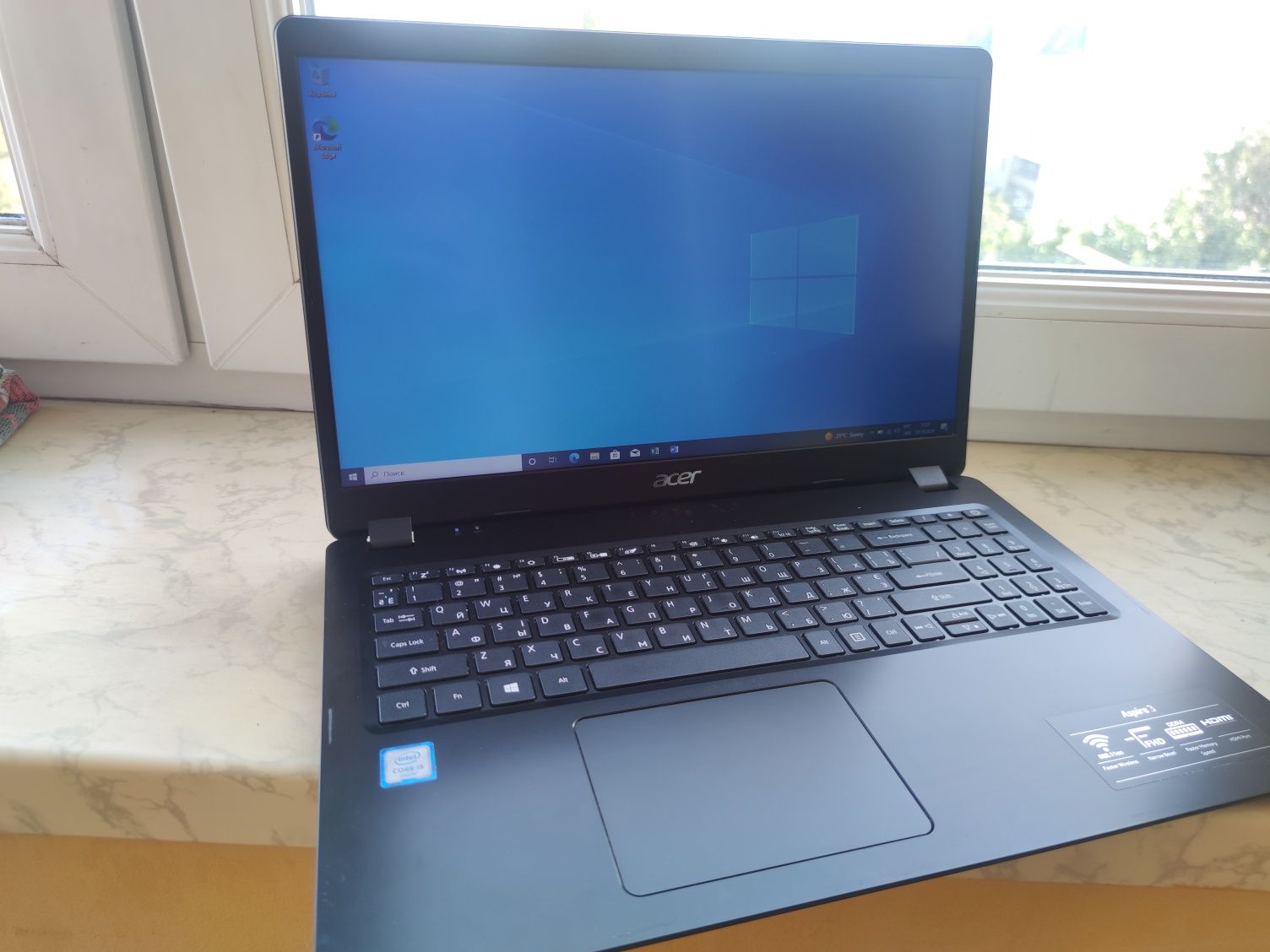 Acer Aspire 3 /i5-6300U/RAM 8GB/SSD 250GB/15.6" Full HD/Win10/Office