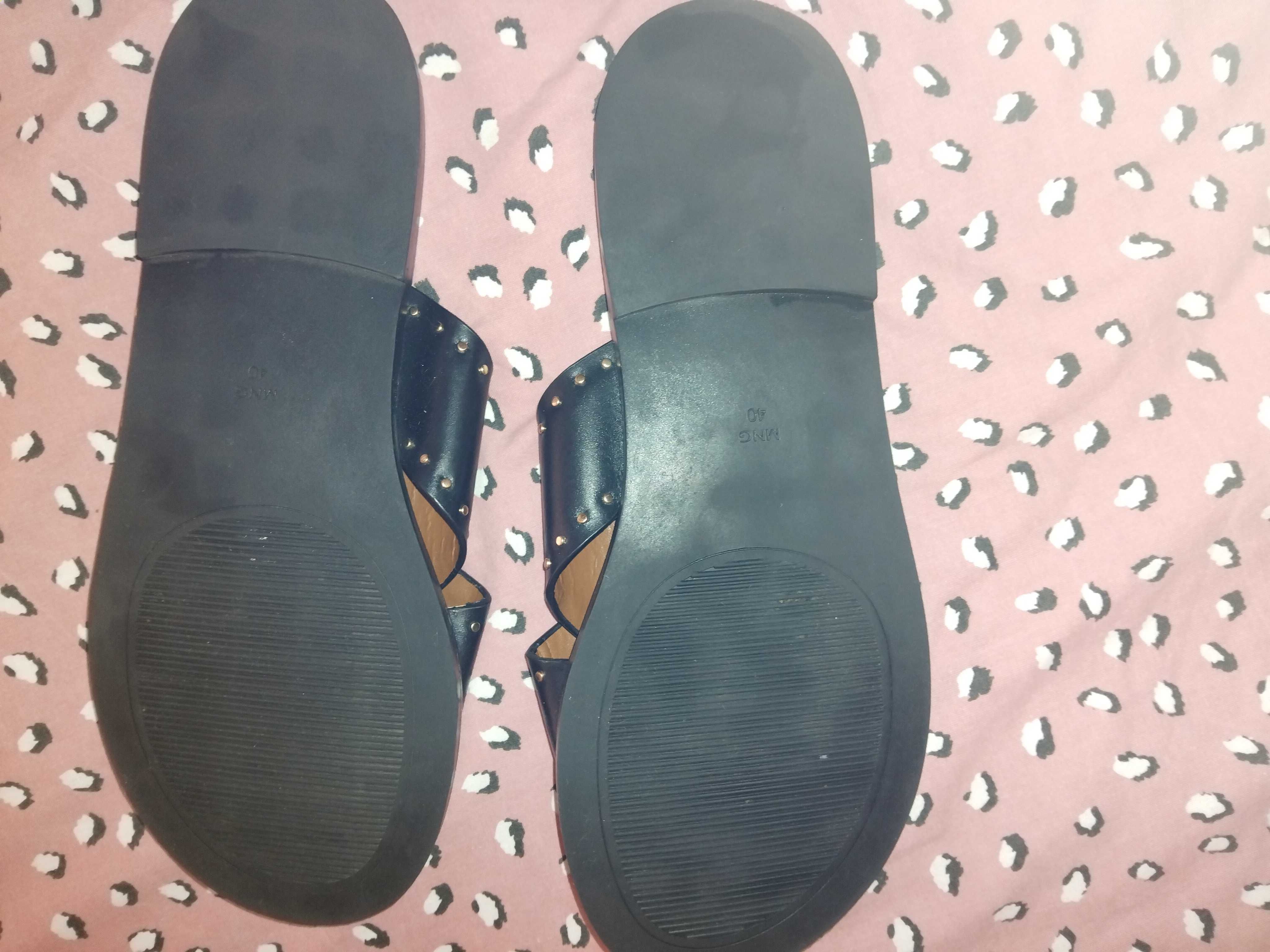 Vendo sandalias mango ,numero 40 usada 1 dia só ,20 euros