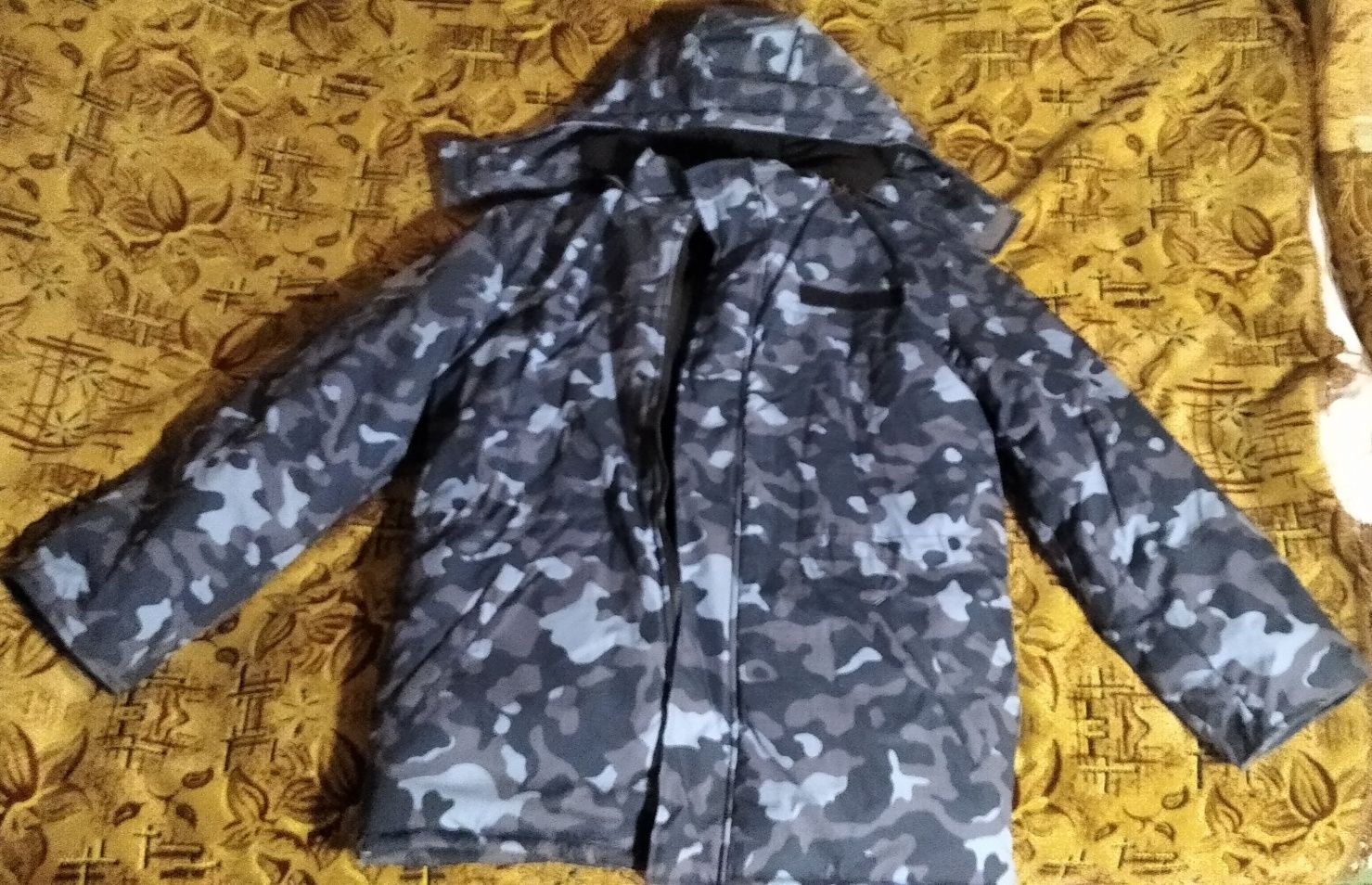 Продам Бушлат Зимний .Новая.