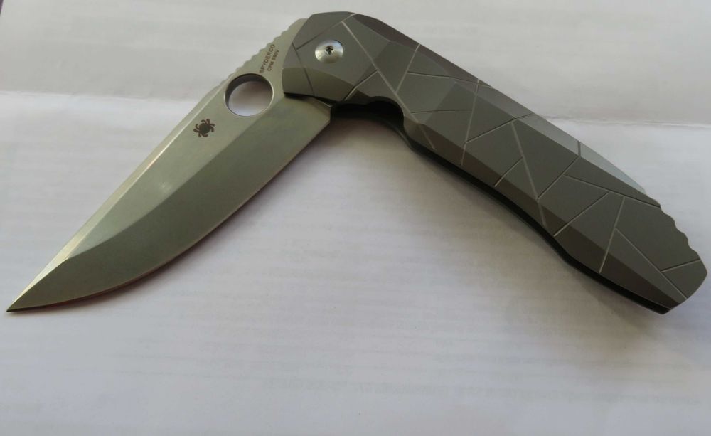 nóż składany  folder spyderco nirvana c199