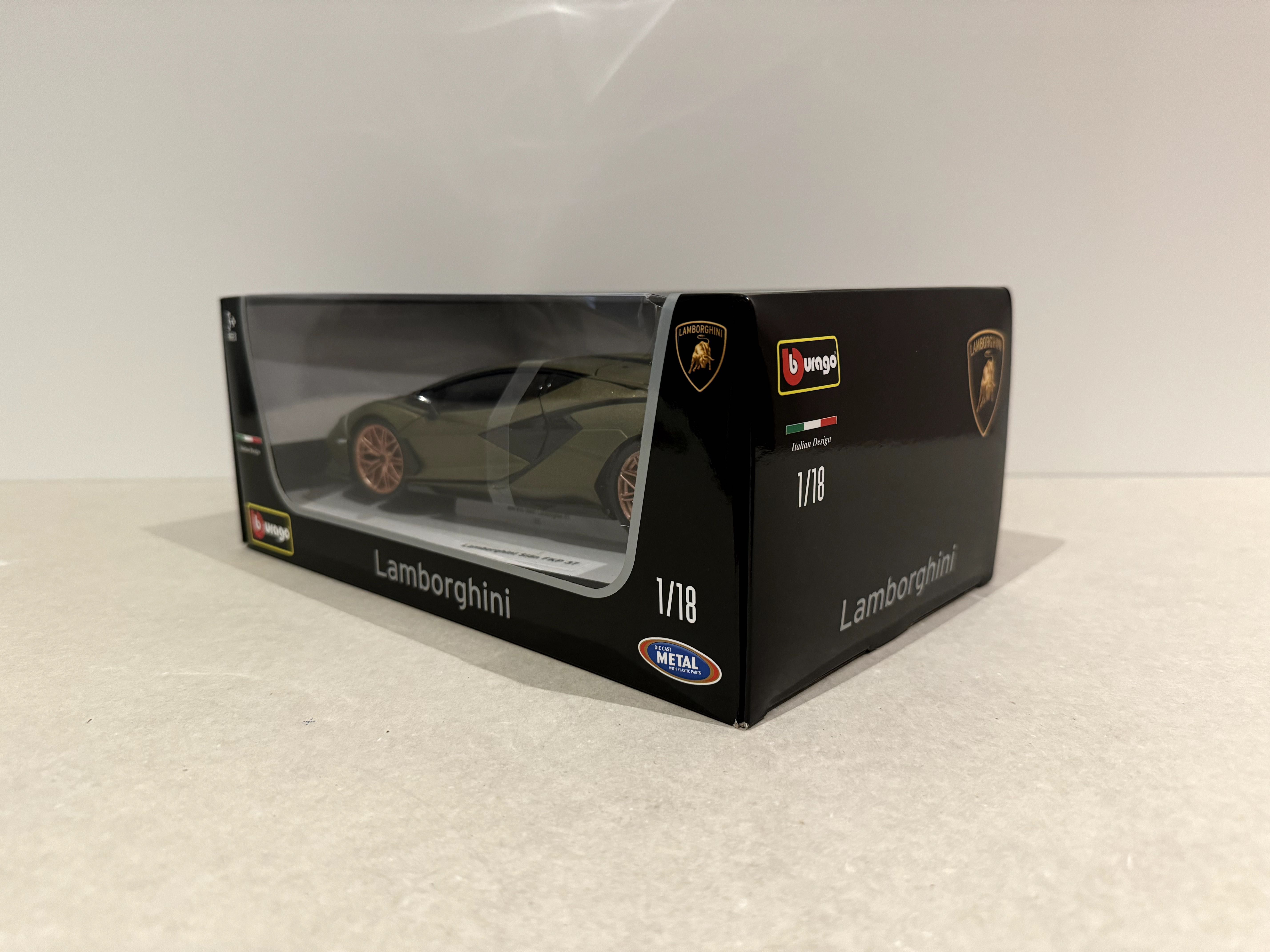 Model 1/18 1:18 Bburago Lamborghini Sian FKP 37 otwierane drzwi, maska