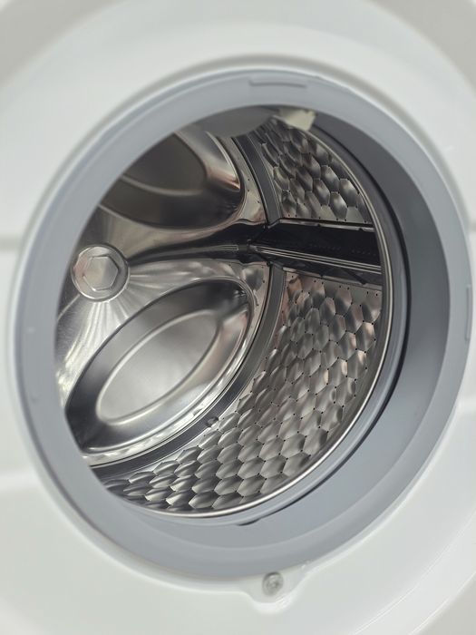 Пральна машина 9кг Miele  прання пуховиків та подушок функція плями