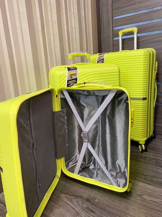 Чемодан , валіза, качество супер .