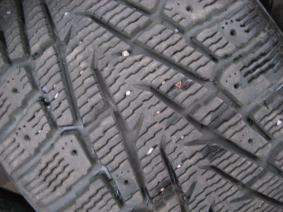 255/50R19 NOKIAN Hakkapeliitta 9 SUV FRT - nr.8692 Run Flat