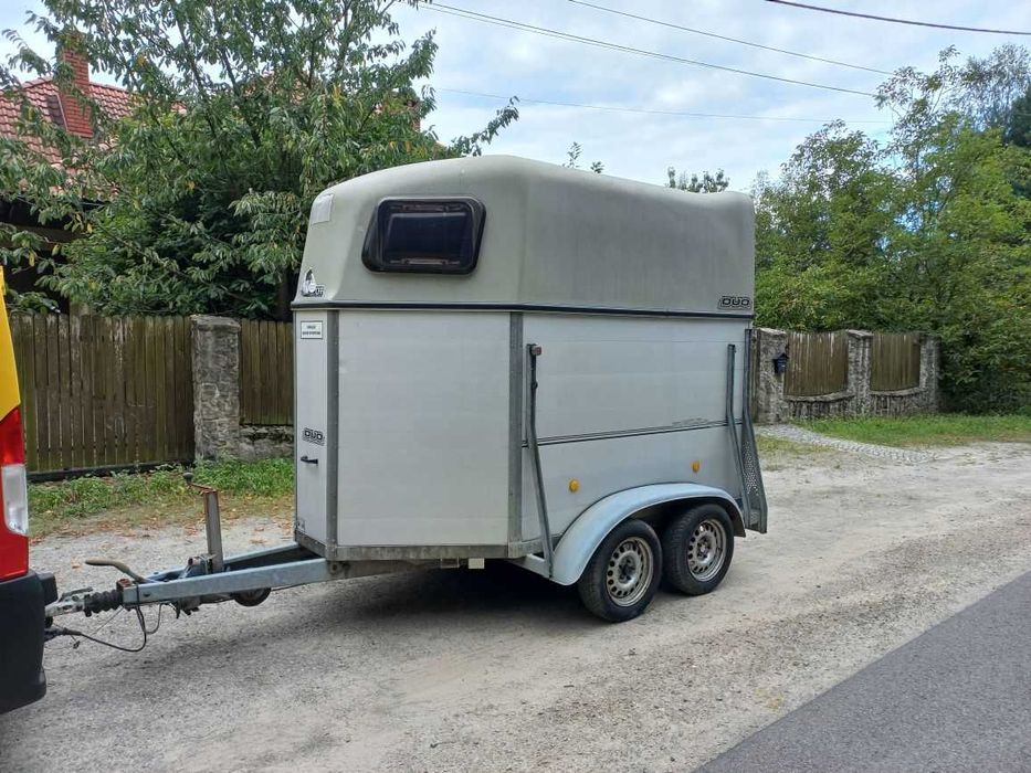Продам причеп коневоз для перевезення коней батман