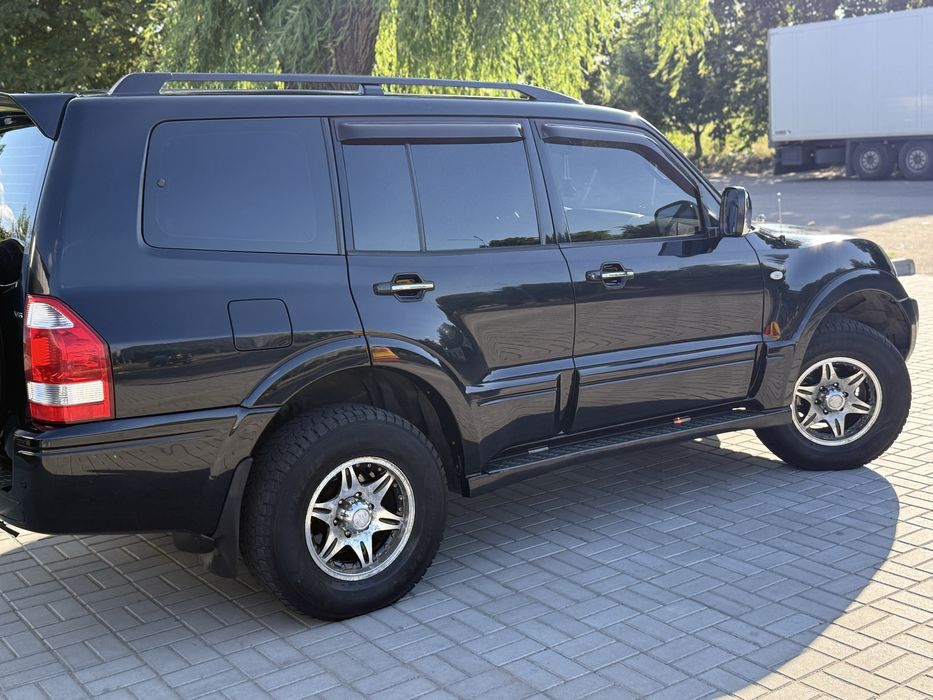 Mitsubishi Pajero Wagon 2006, бензин + газ, 3.0, автомат