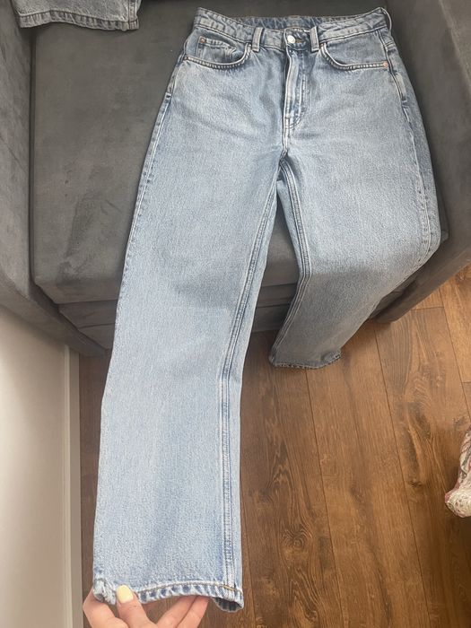 Джинси weekday прямі