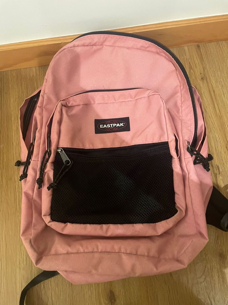 Mochila Eastpak Pinnacle