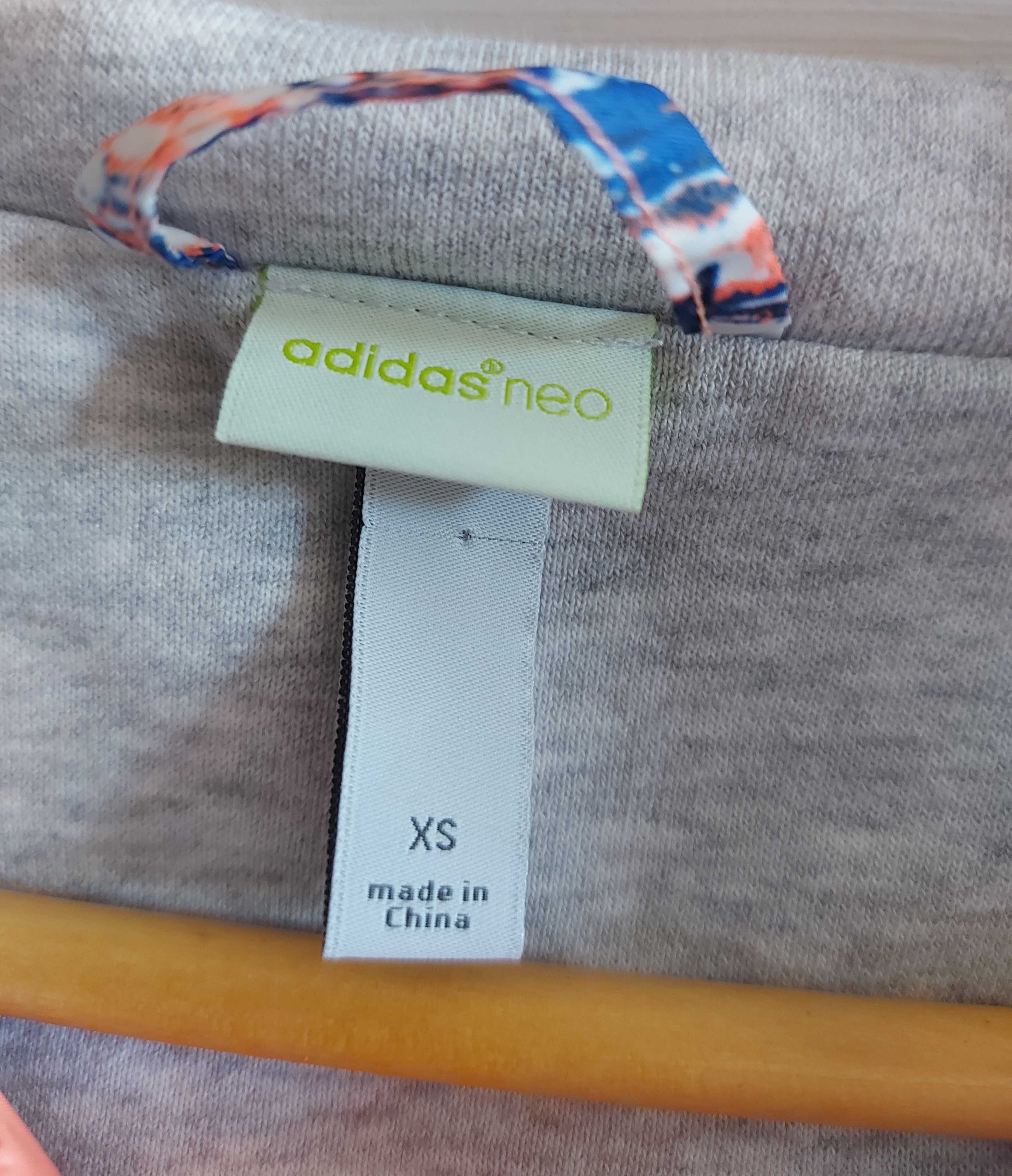 Kurtka Adidas Neo na wiosnę r. XS (34)