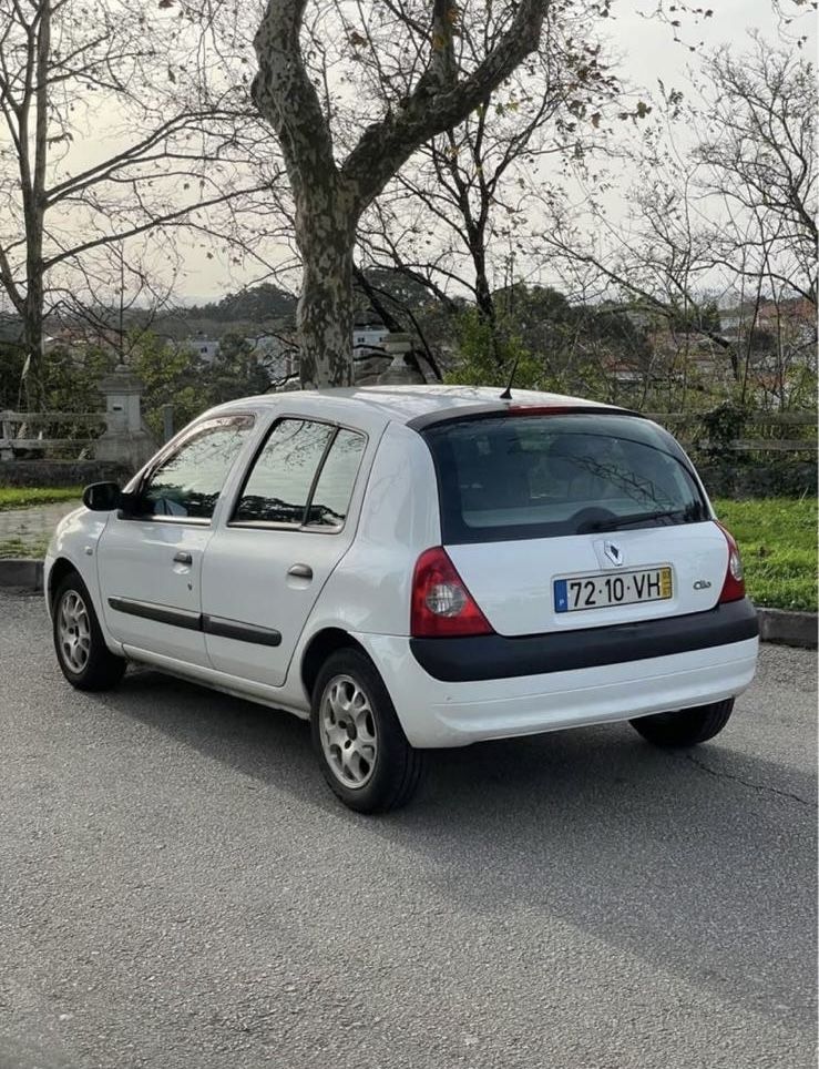 Renault clio 2003