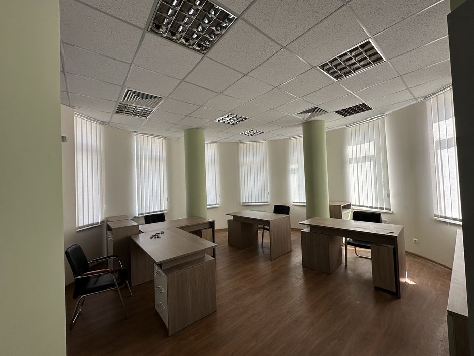 Оренда офісу з меблями, 240 метрів, дмитрівська 75, лукьянівка