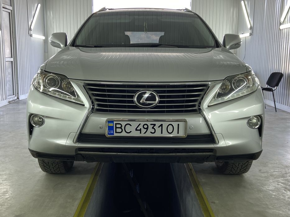 Лексус рх 350 газ бензин пробіг 148 тис км домашнє авто