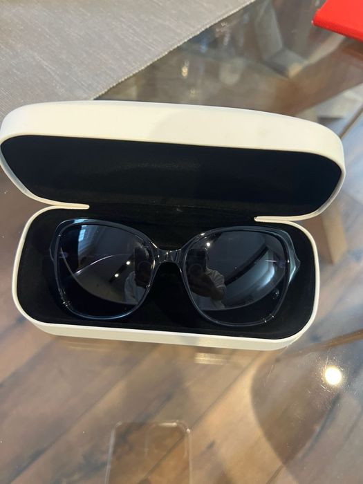 Окуляри Calvin Klein.