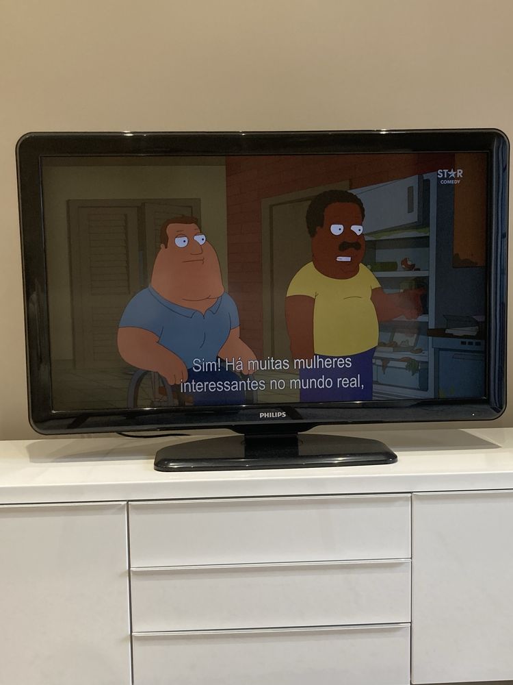 Tv Lcd Philips 42”