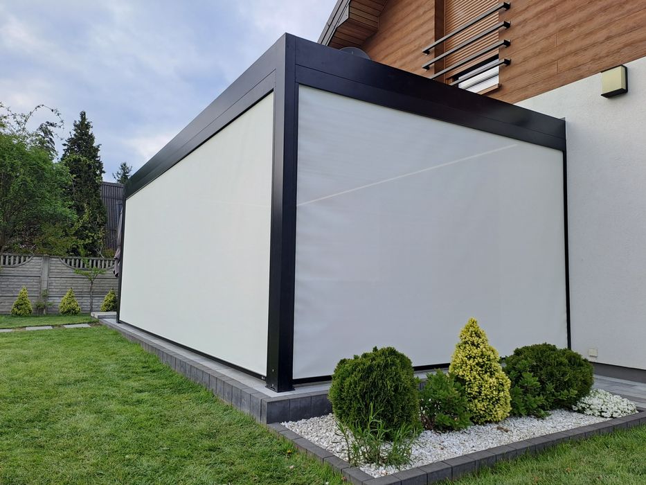 Żaluzje fasadowe z 90 c 80 , pergola aluminiowa , rolety