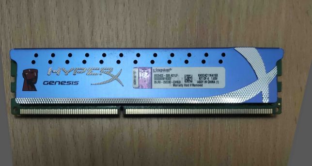 Оперативная память Kingston HyperX 4 GB DDR3 2400 (KHX24C11K4/16X)