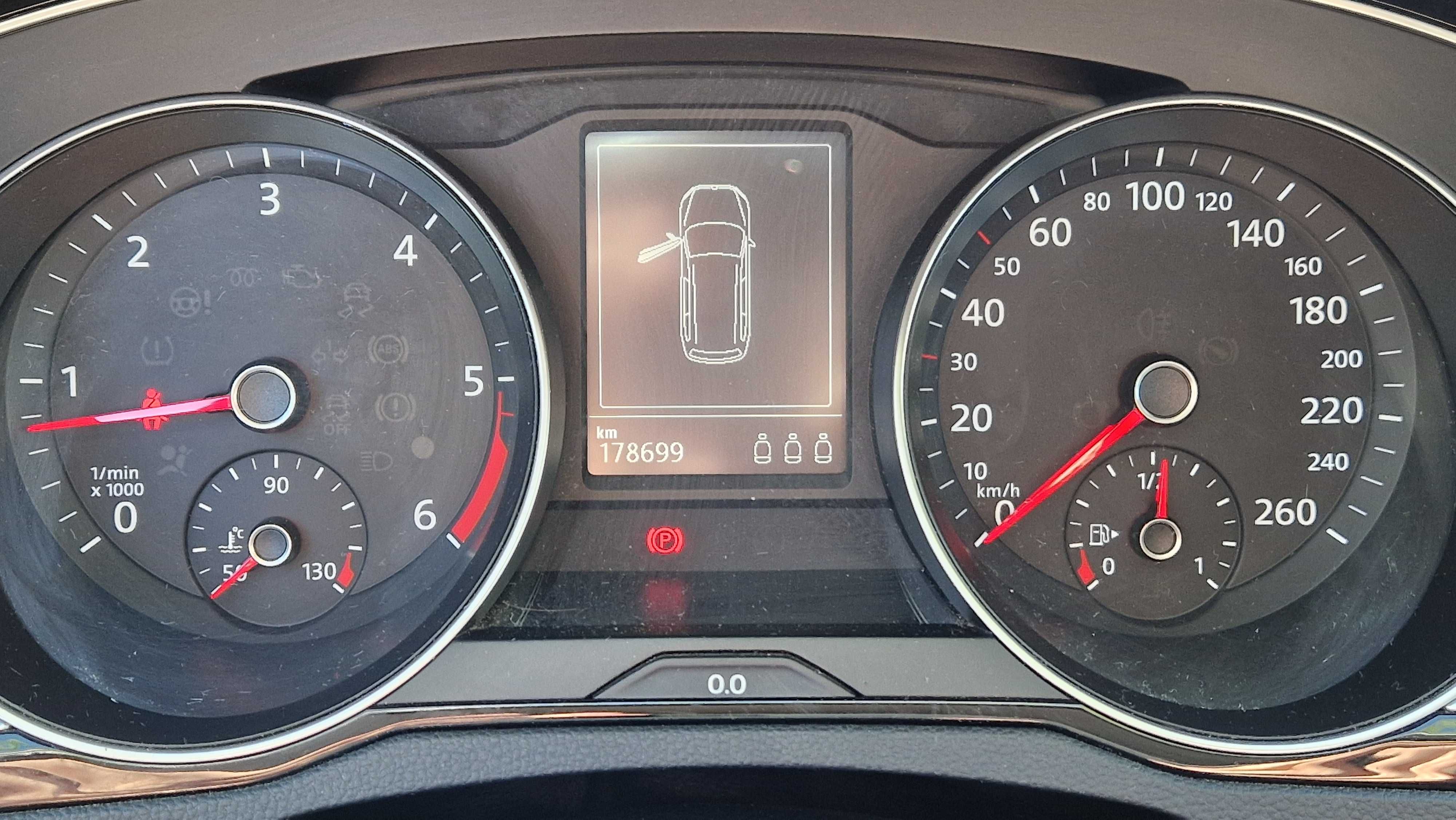 VW Passat Highline 2.0 TDI BlueMotion | Automático | Impecável