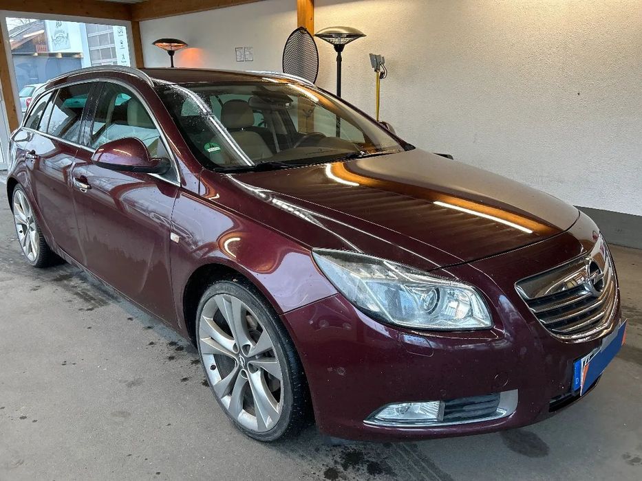 Opel Insignia FULL_2,0D_195KM_4x4_Manual_Skóry_Nawi_Xenon_Wentylacja_GWARANCJA_12M.