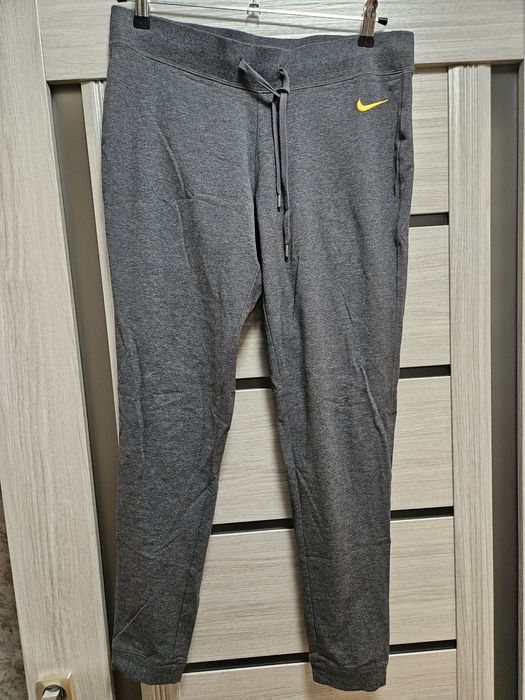 Спортивний костюм Nike