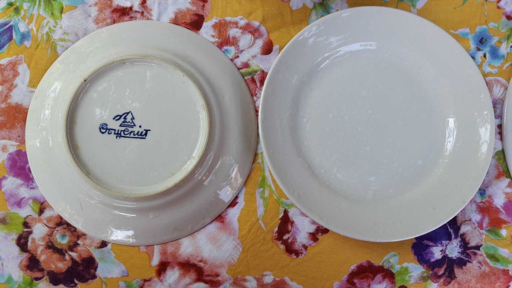 Тарілки столові радянські Тарелки столовые советские с клеймом Общепит