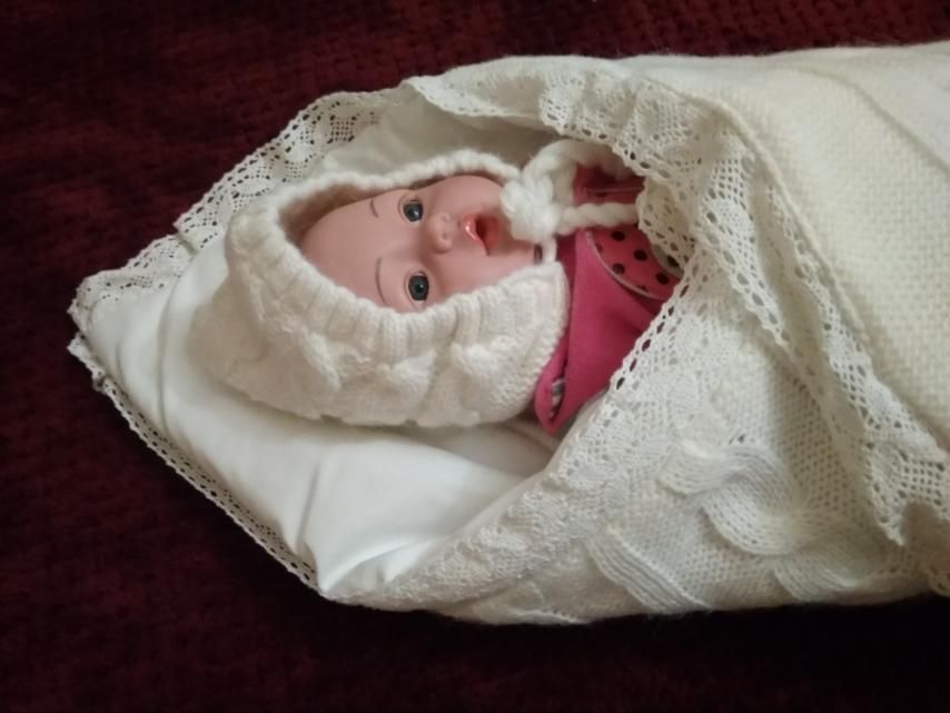 Вязаный демисезонный деми конверт на выписку одеяло + шапочка для ново