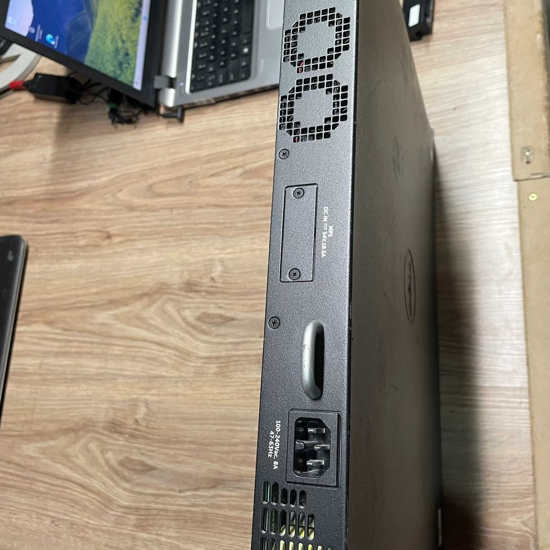 Switch Dell Networking N1548P – 48-portowy PoE z obsługą PoE+