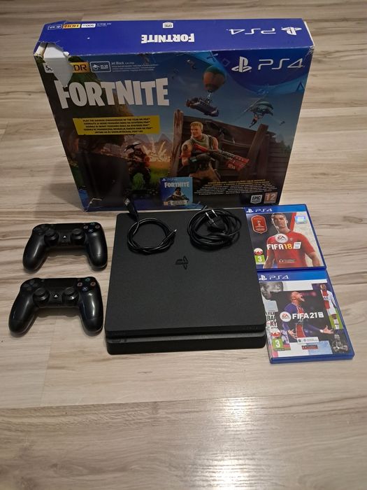 Konsola ps4 PlayStation