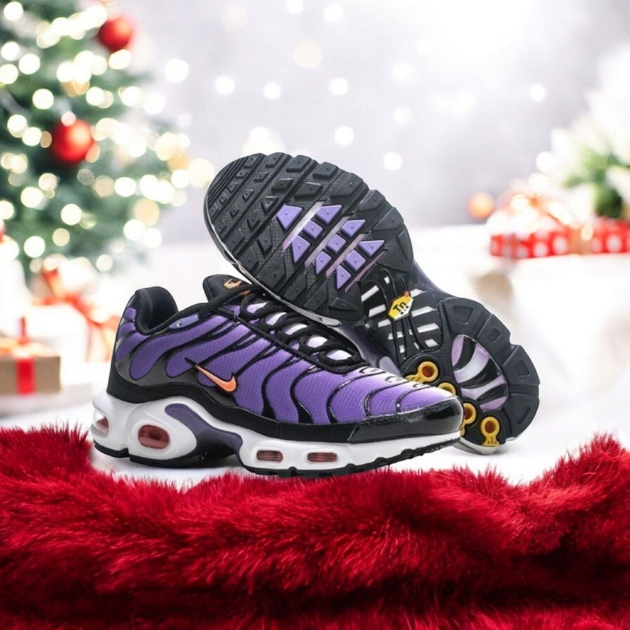Nike Air Max Plus TN В восьми кольорах