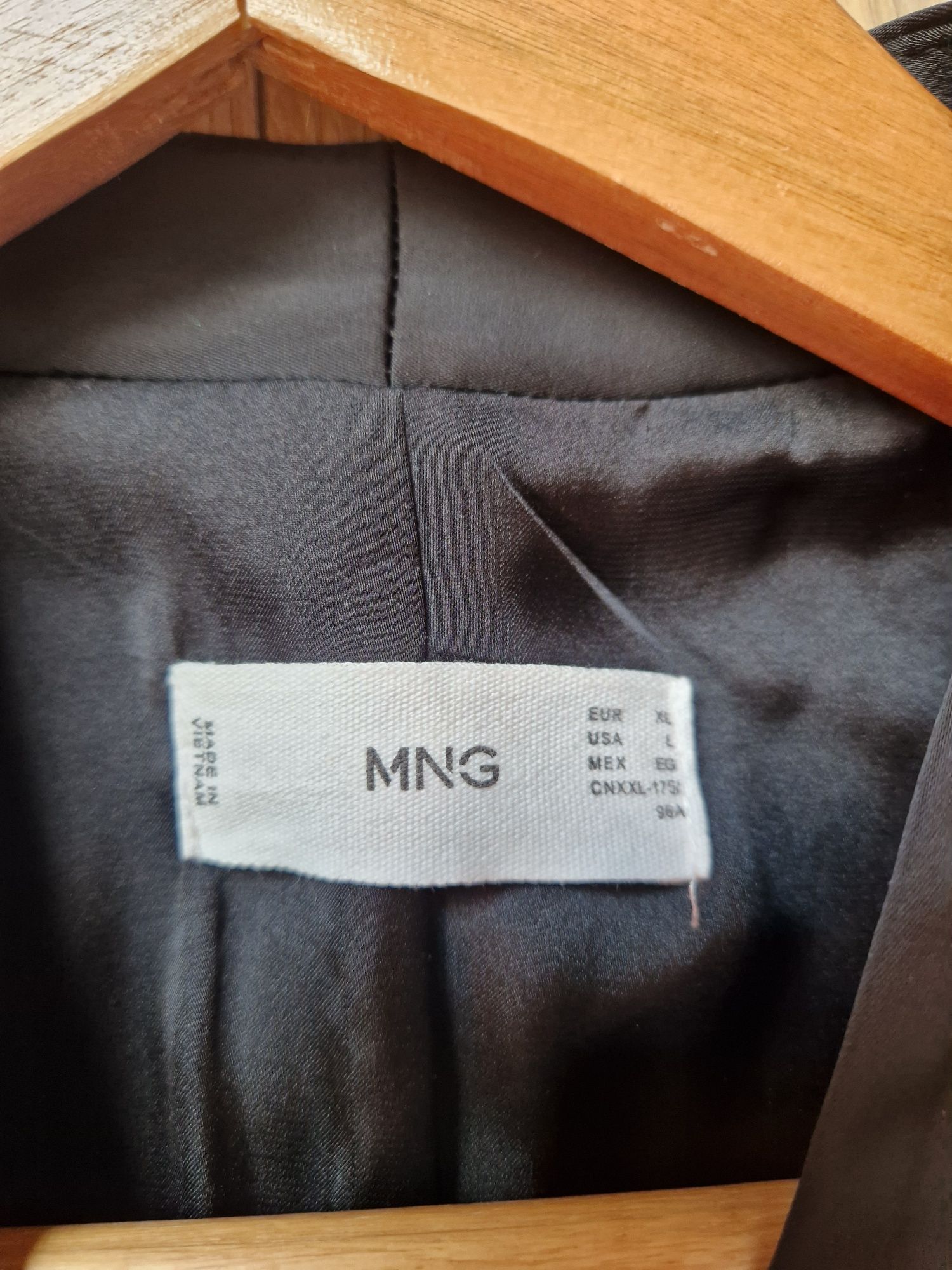 Marynarka żakiet roz. XL Mango Mng czarna