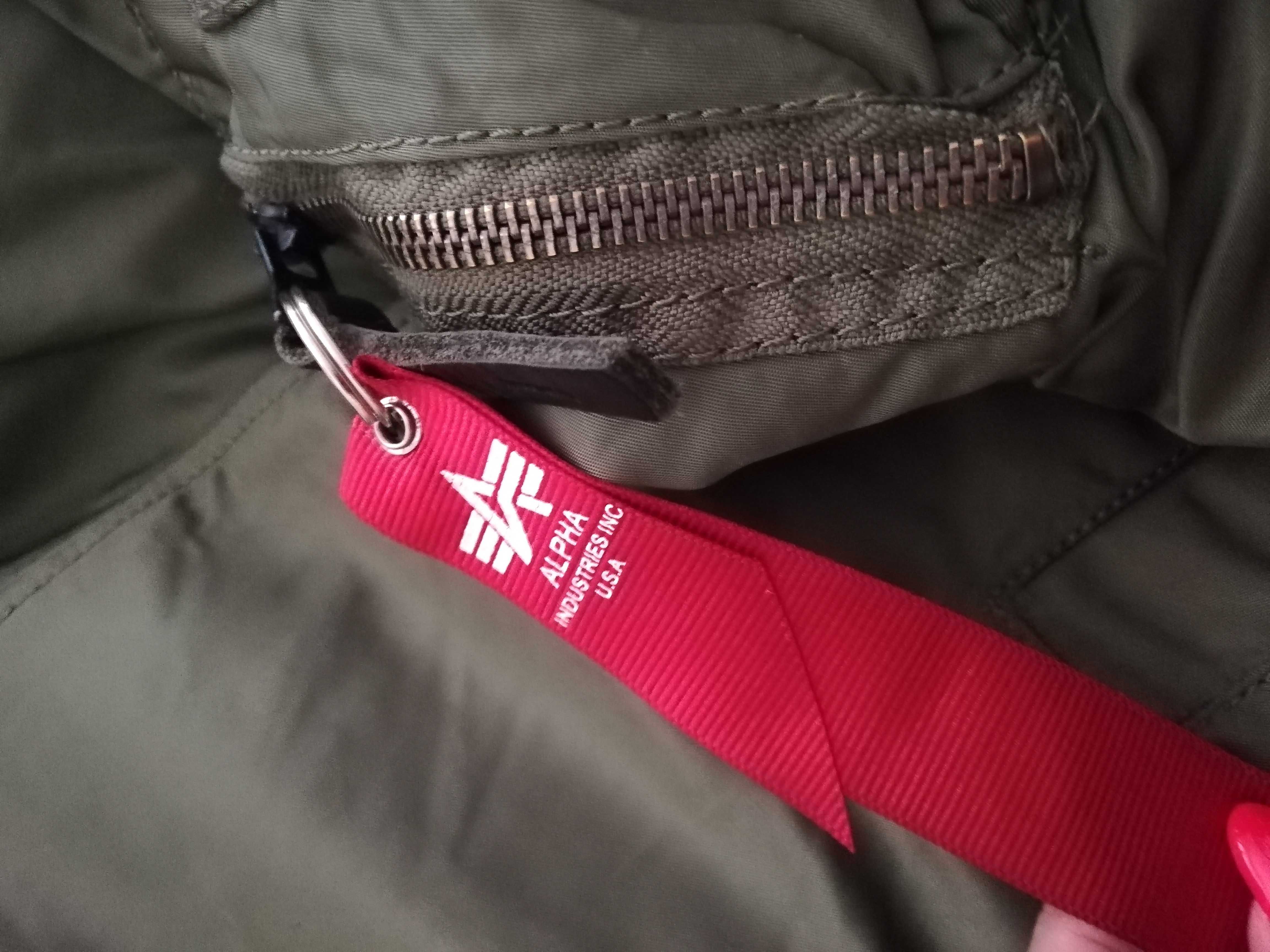 parka Alpha Industries L XL 40 42 płaszcz zimowy Alpha XL 40 42