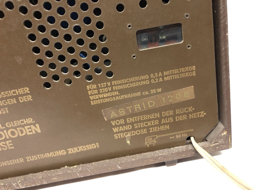 GRAETZ ASTRID 1208 kolekcjonerskie radio z 1963
