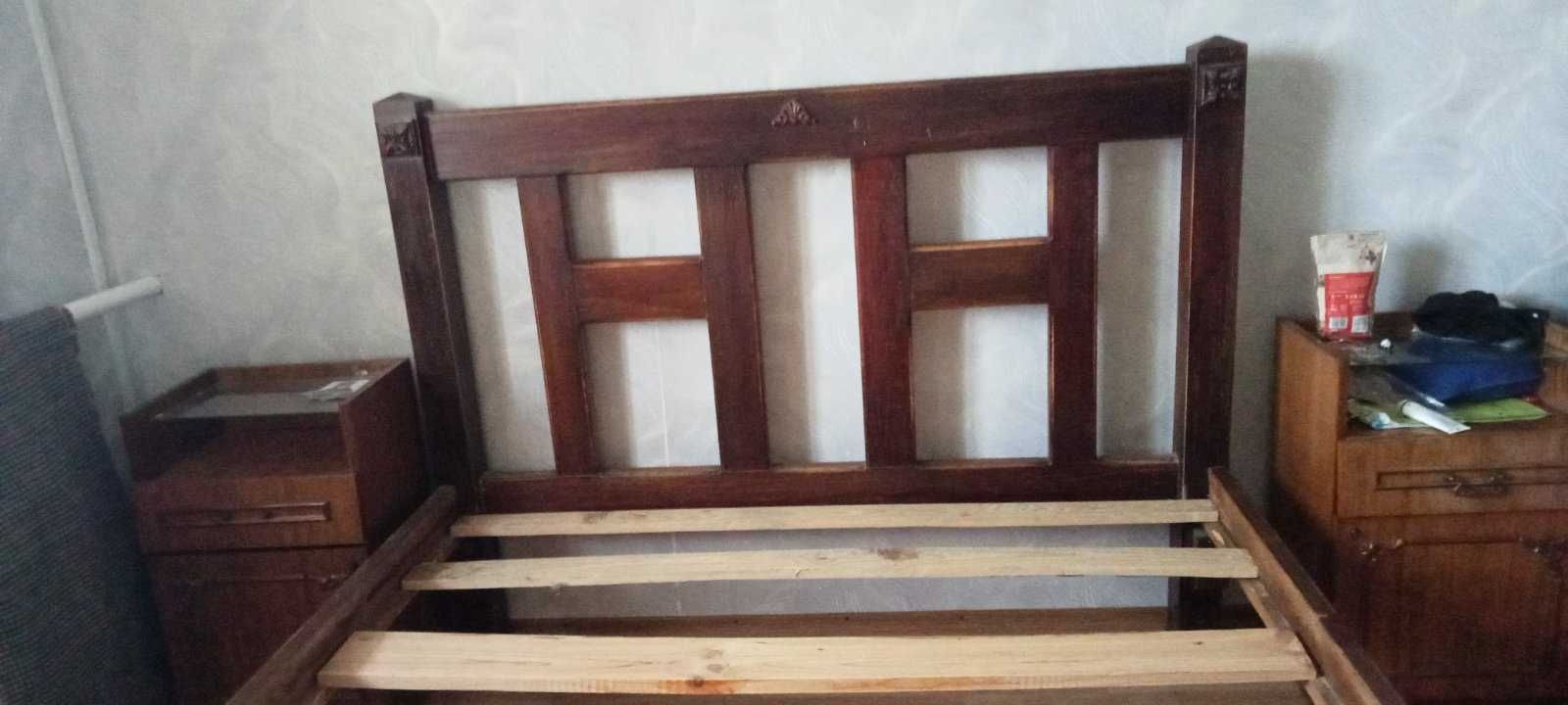 Ліжко дерев'яне двоспальне ( дуб)