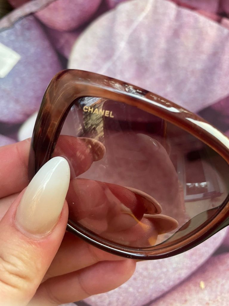 Okulary przeciwsłoneczne Chanel