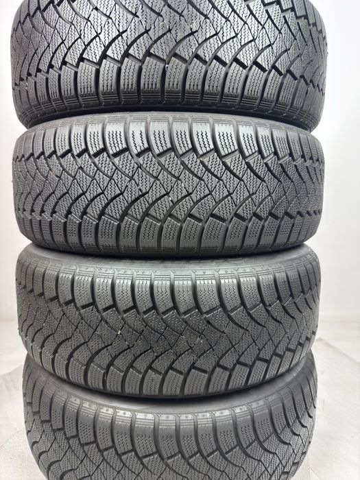 R16 205/55 (91H) 8,9мм RaceAlone 4шт. Як нові! Зимових шин