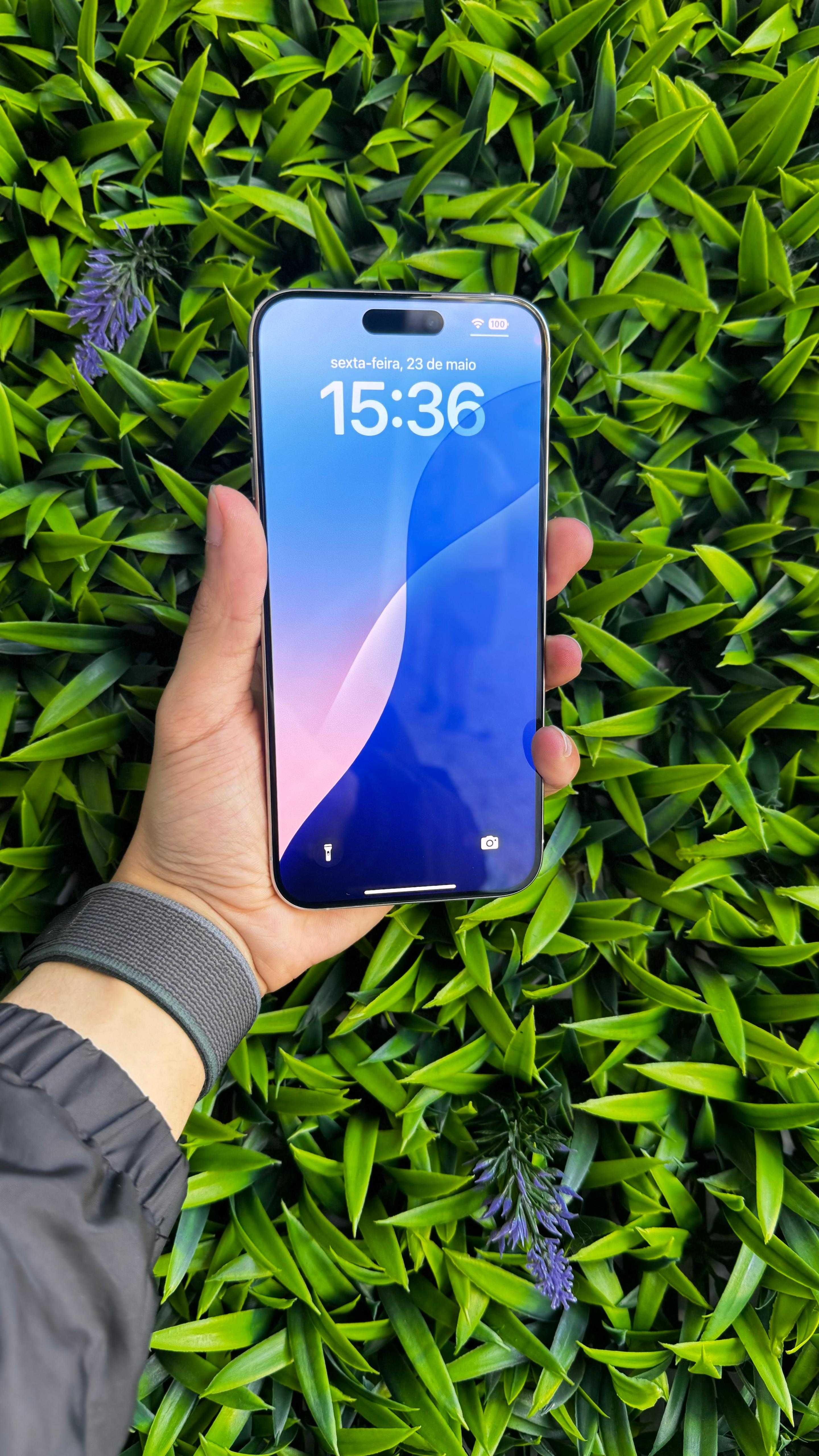 iPhone 15 Pro Max 256GB 6.7″ Branco Titânio - Loja Ovar