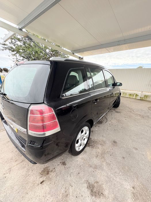 Zafira 2006 Cosmo 1.9 /7 lugares