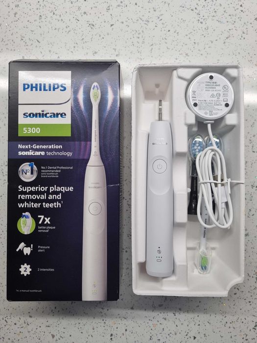 Szczoteczka do zębów Philips Sonicare 5300 NOWA (+dwie końcówki)