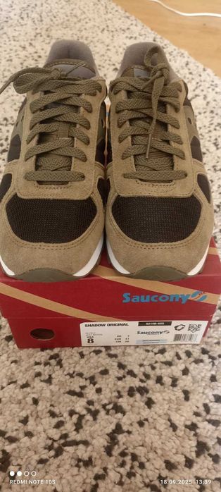 Кроссовки Saucony SHADOW