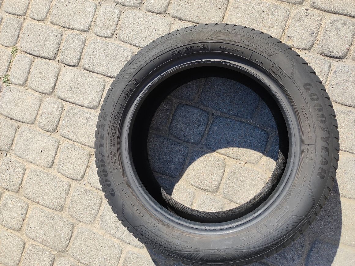 185.60.15 jedna opona Goodyear Vector 4 Seasons Gen-3 Dot 2022