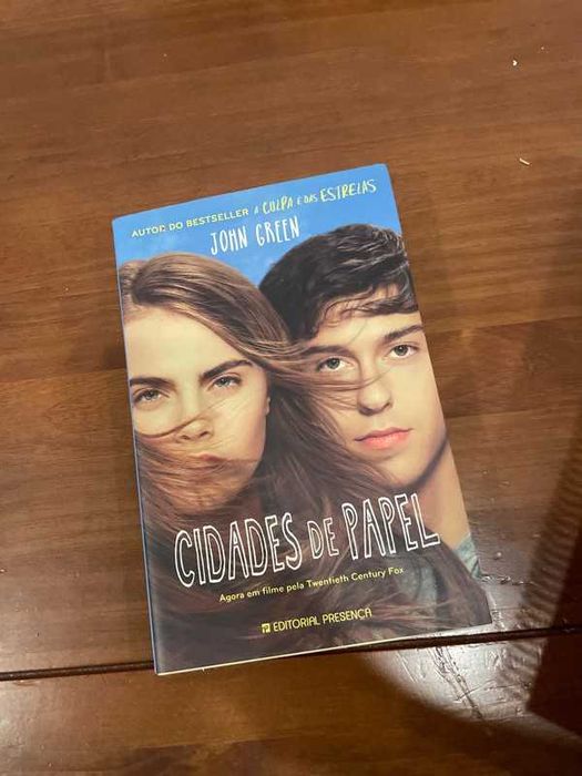 Livro Cidades de Papel
