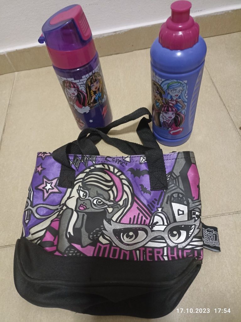 Monster High dwa bidony i torebka
