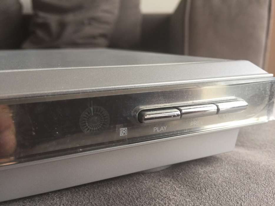 Leitor de DVD Player modelo L103 E