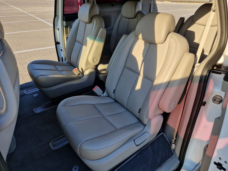 Kia Carnival NOBLESSE