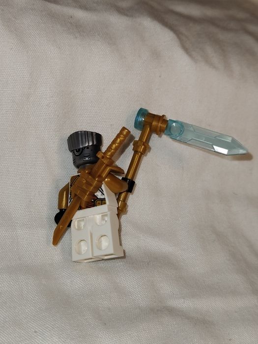 Lego Ninjago figurka - njo806 Zane (Golden Ninja) - Crystalized, Hair