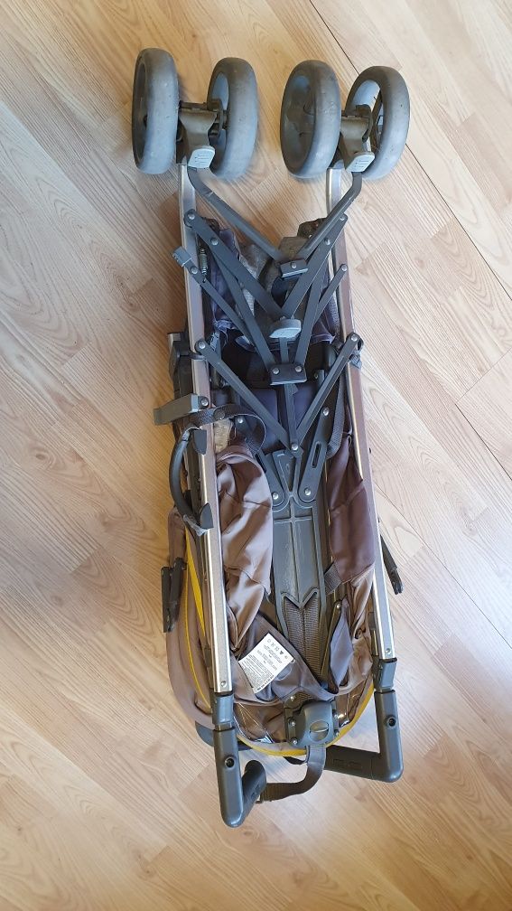 Wózek spacerówka (parasolka)+spiworek+osłonka od deszczu