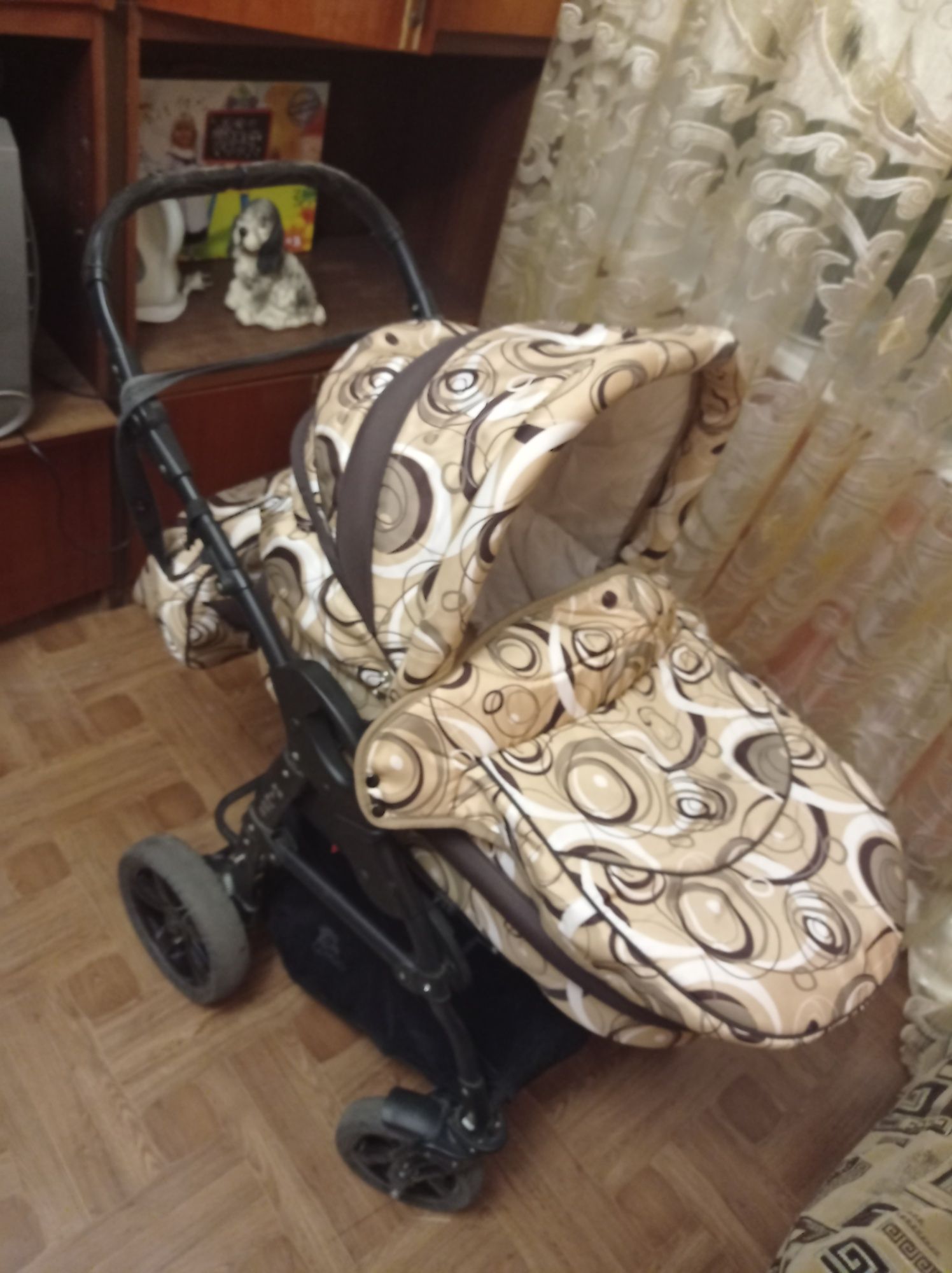 Продам детскую коляску hilox 2в1