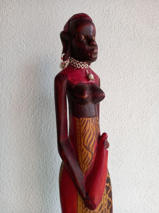 Vendo. BONECA Africana