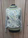 Sweterek z golfem oryginalne wzory r. L-XL